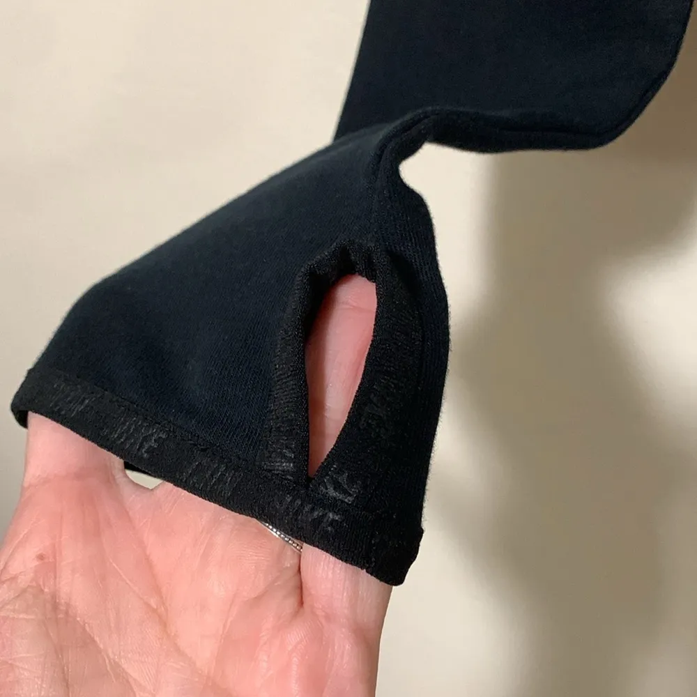 Nike Cross Zip Cropped Jacket thumb holes Nike trim woman size SMALL cross back - Image 5