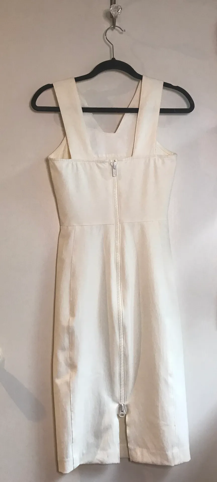 Sleeveless V-Neck Scuba Sheath Dress - Image 4