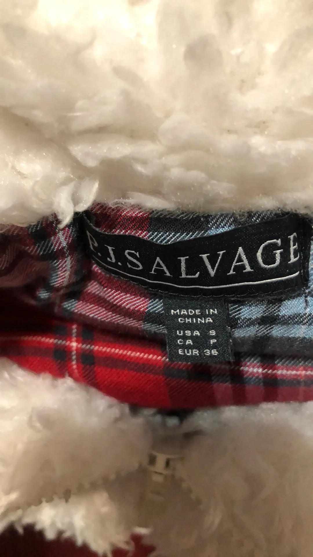 PJ Salvage White Fuzzy Zip Up Jacket W/Pockets - Image 4