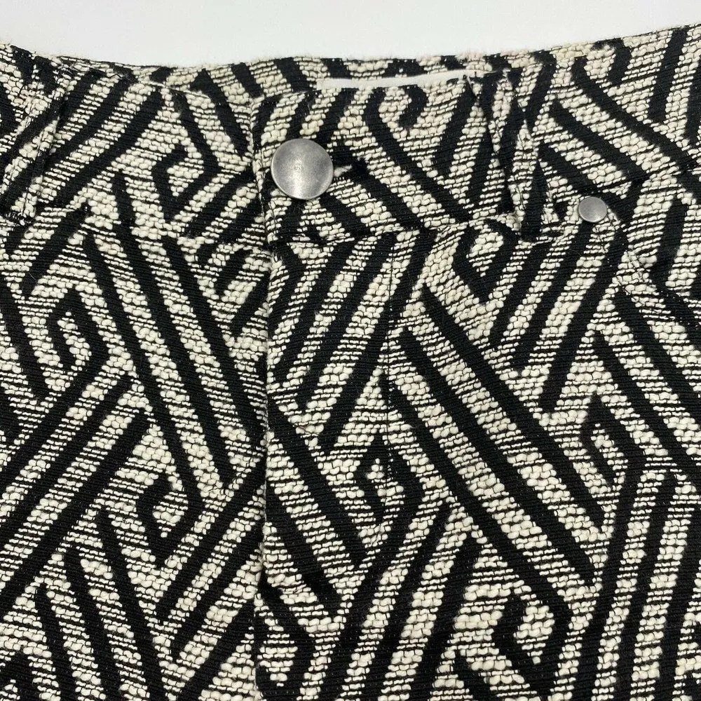 Anthropologie Jack by BB Dakota Size 2 Textured Shorts Black - Image 2