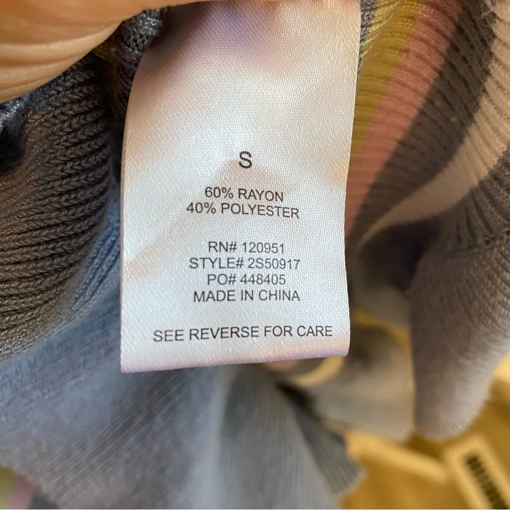 Hippie Rose‎ V-Neck Sleeveless Sweater Dress Stripe Ruffled Hem Size Small - Image 5