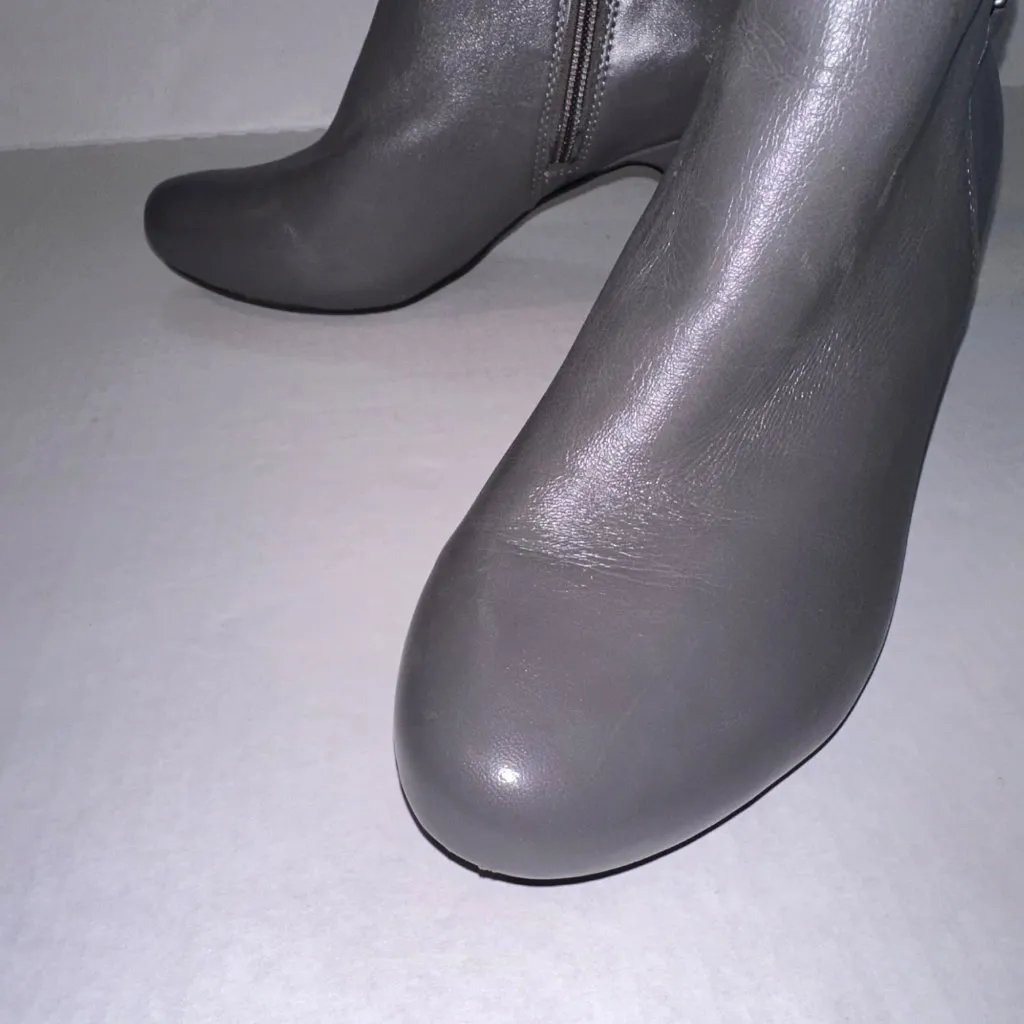 Easy Spirit Womens 7.5 Esparilynn Leather Anti-Gravity Boots Booties Gray Chain - Image 7