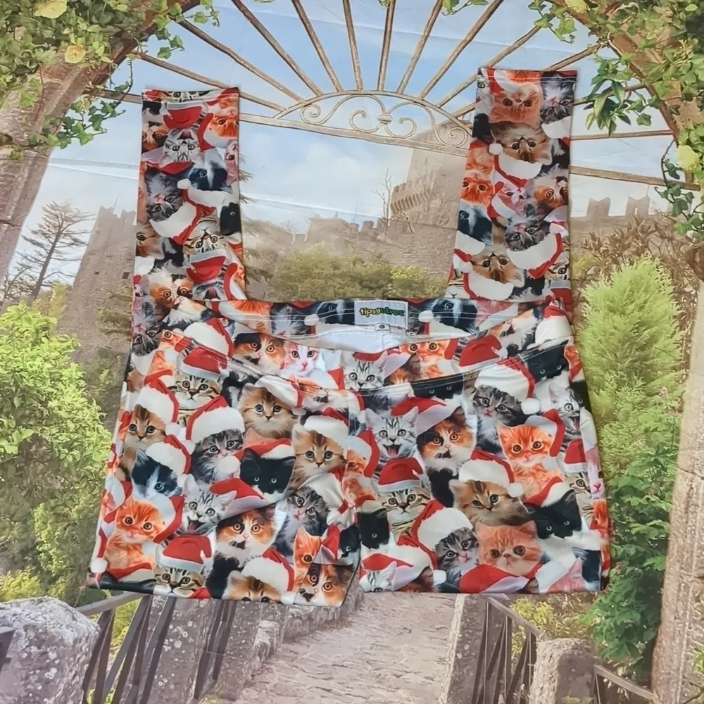 Tipsy elves cats in Santa hats leggings size XL - Image 2