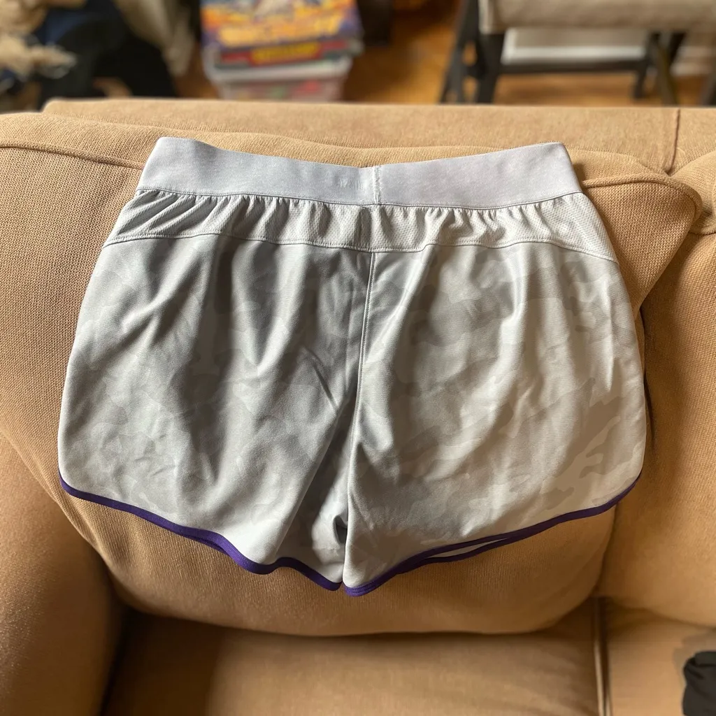 Northwestern Gray Camo Shorts - Image 2