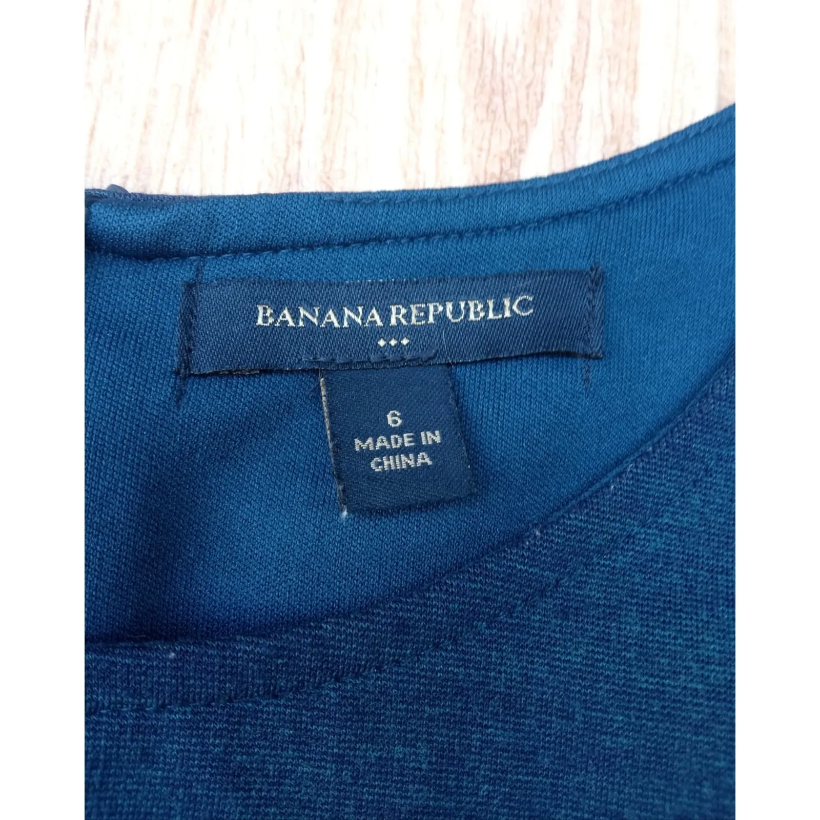 Banana Republic Women's Sheath Dress Sleeveless Blue Navy Size 6 - Image 2