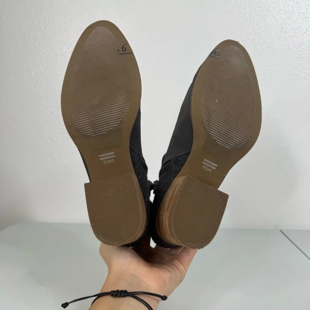 Toms Gray Suede Ankle Boots Size 8 - Image 6