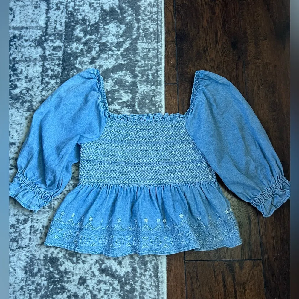 American Eagle Chambray Smocked Babydoll Square Neck Top size S - Image 6