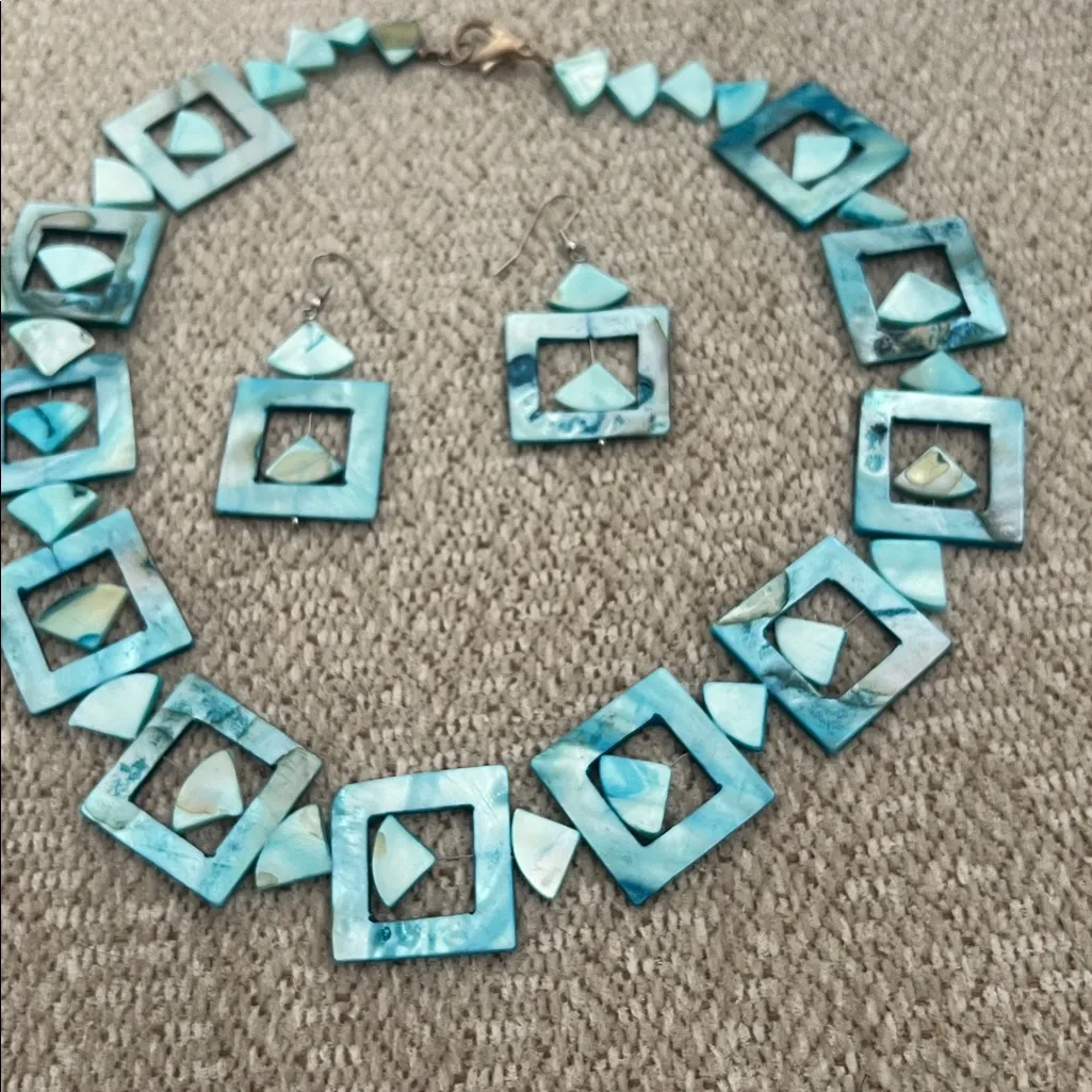 Blue Geometric Necklace and Earring Set - Image 4