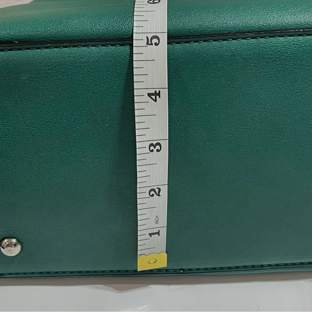 Urban Expressions Valencia Green Mini Structured Satchel - Image 9