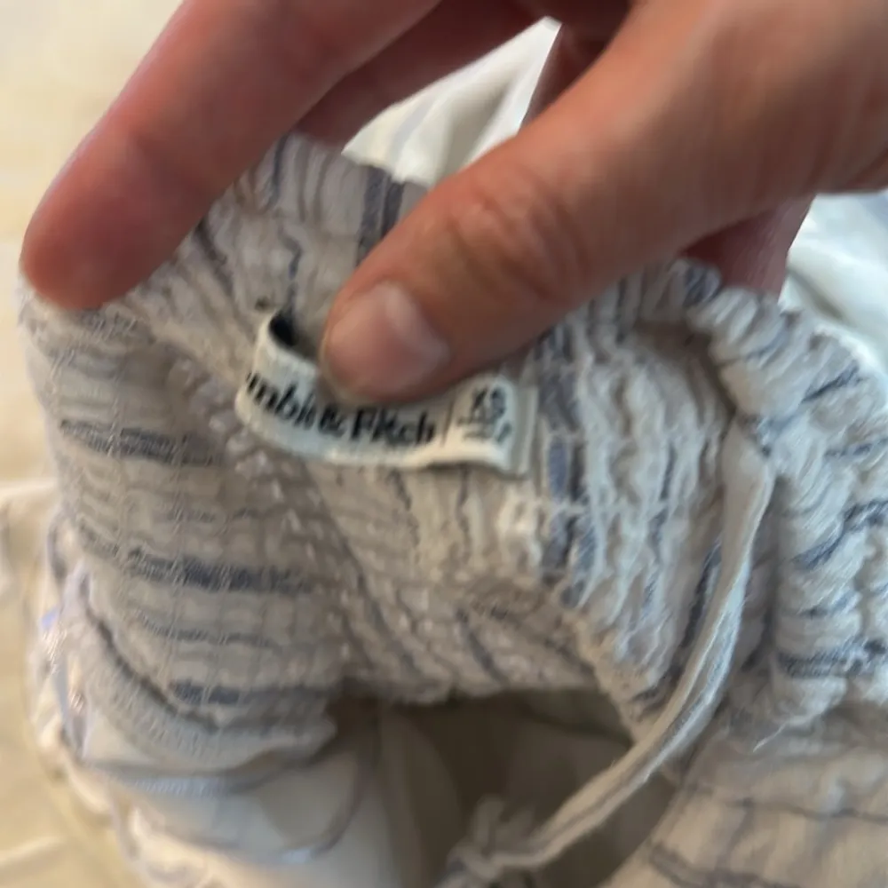 Abercrombie and Fitch White and Blue Striped Jumpsuit lined size Xsmall - Image 8