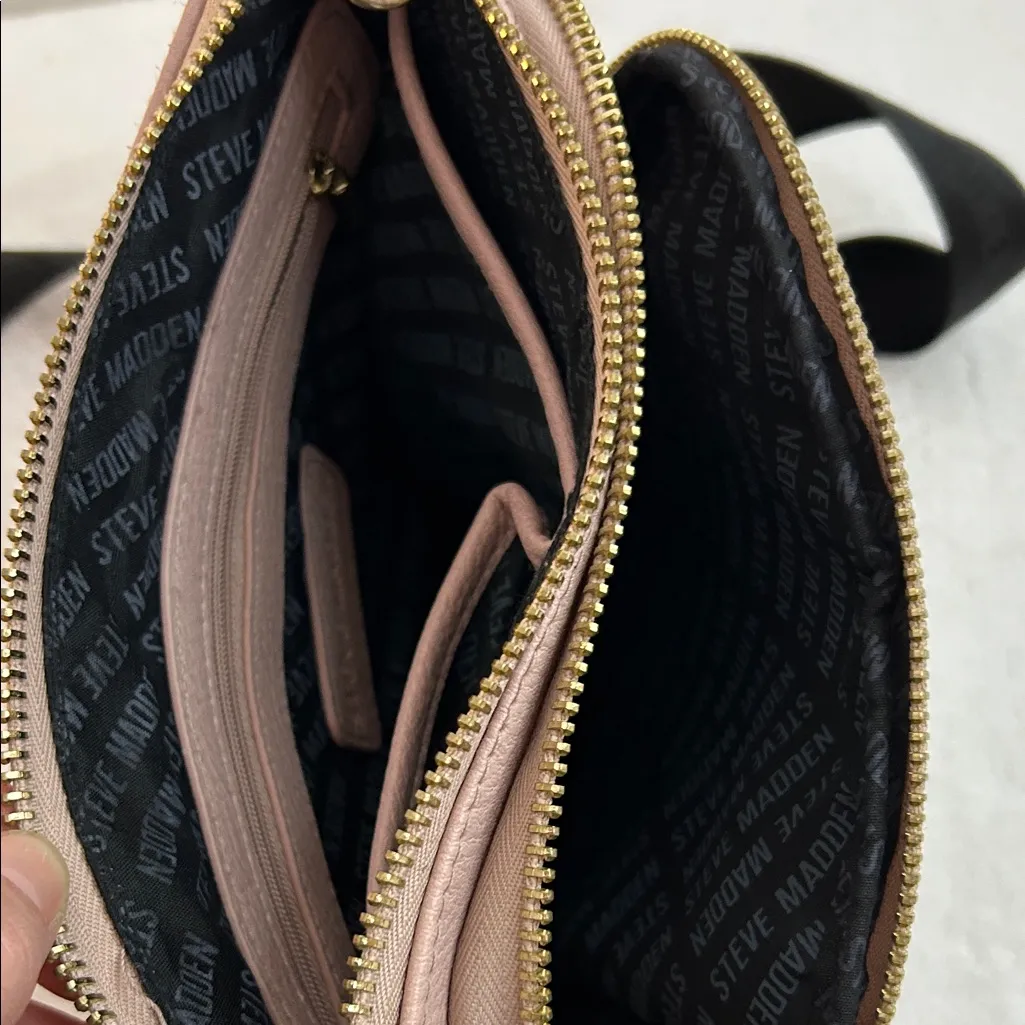 Steve Madden Blush Pink Crossbody Bag - Image 6