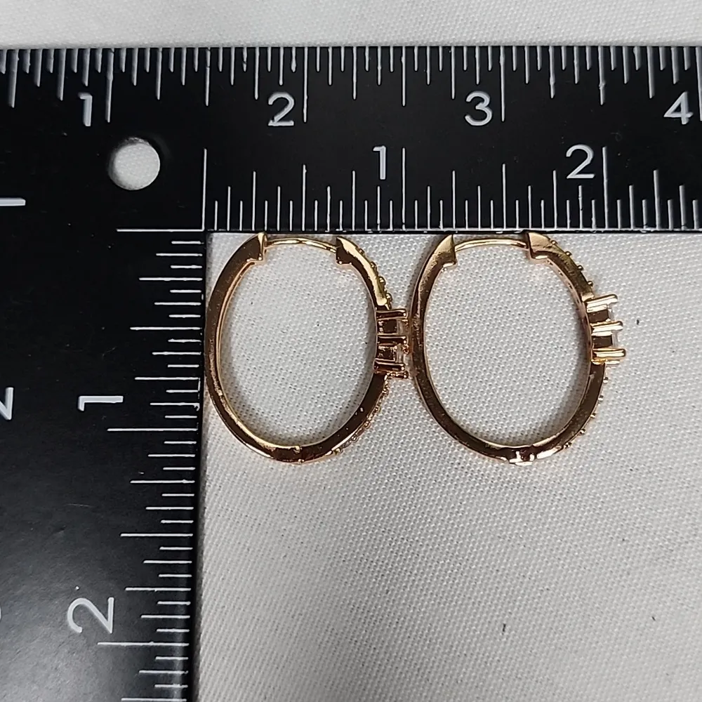 Gold Filled Baguette Oval Hoop Earrings New - Image 7