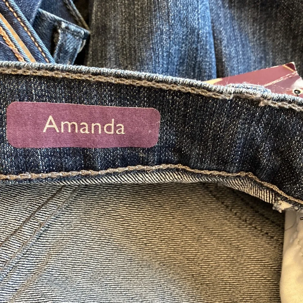 NWT Gloria Vanderbilt size 12 Amanda Blue jeans Classic Fit Tapered - Image 12