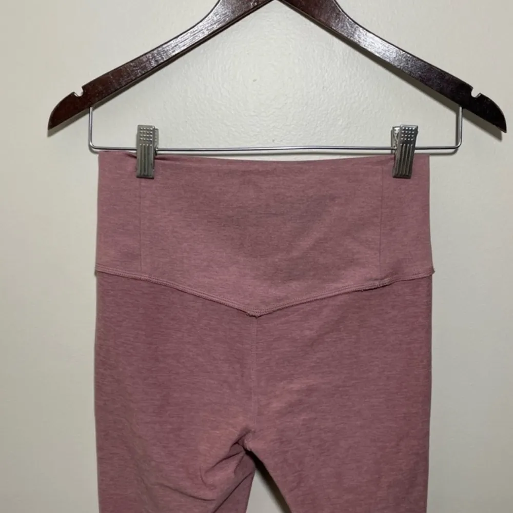 Vuori Pocket Waist Leggings - Image 4