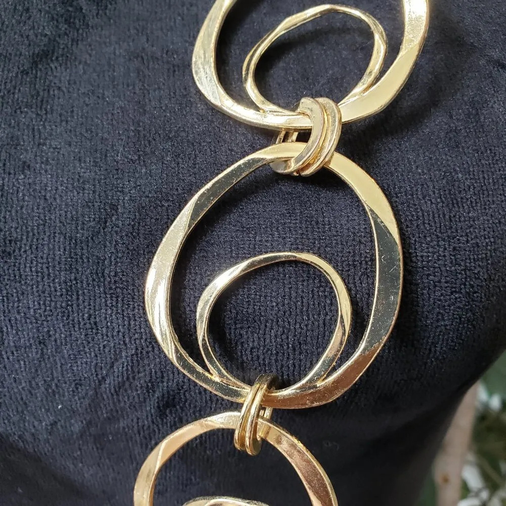 Womens Fashion Gold Tone Daisy Fuentes Link Chain Necklace with Lobster Clasp - Image 4