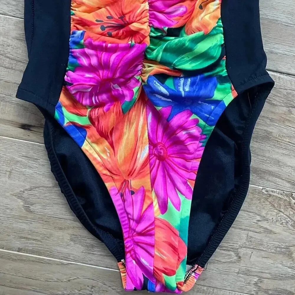 Vintage Women’s Coco Beach One Piece Floral Swim Suit Size 8 Black - Image 4