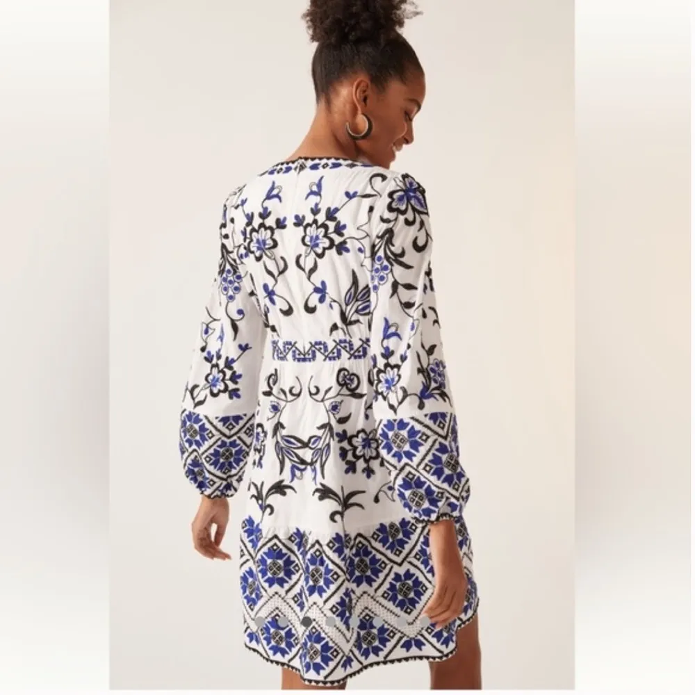 Anthropologie Sweetheart Embroidered Minidress Blue White Floral Size US 2  - $98