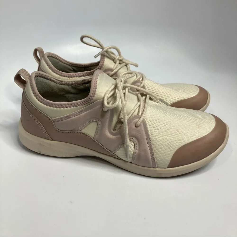 Vionic‎ Sky Storm walking shoes sneakers size 10 - Image 2