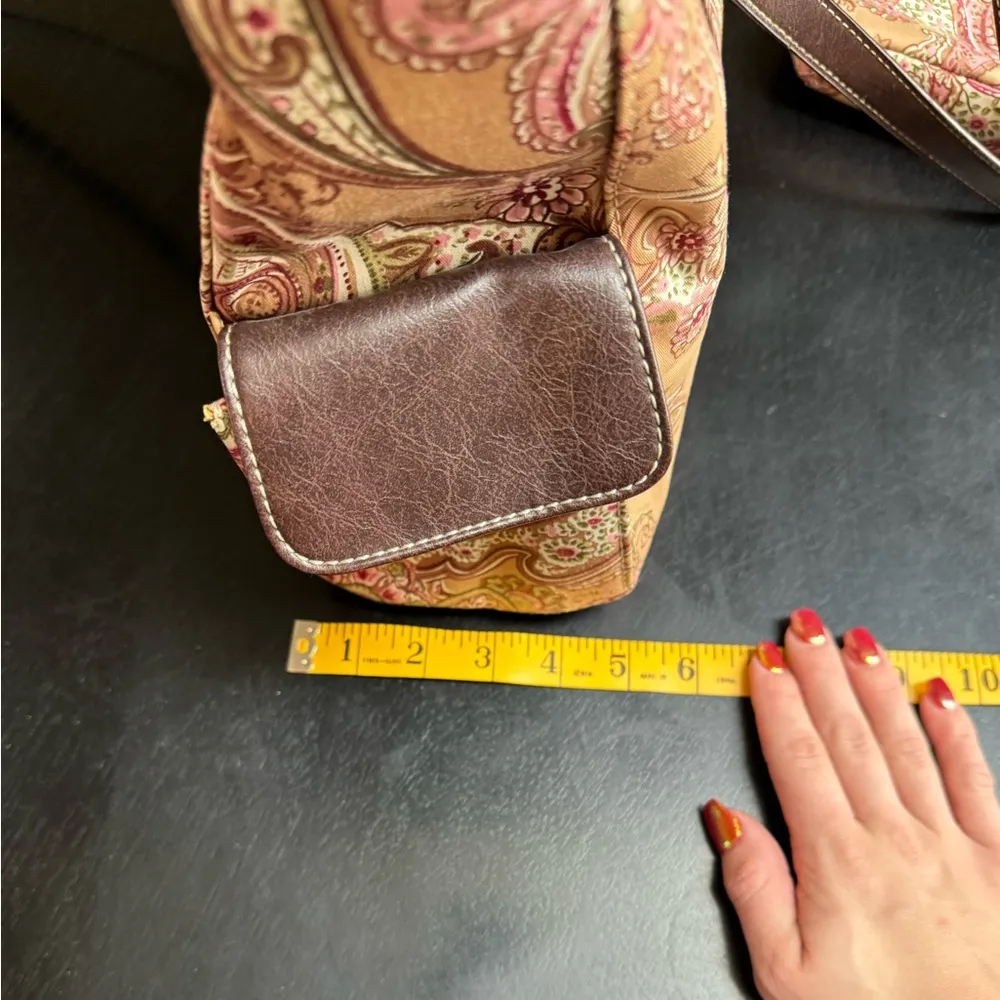 vintage purse and wallet with keychain charm - Image 11