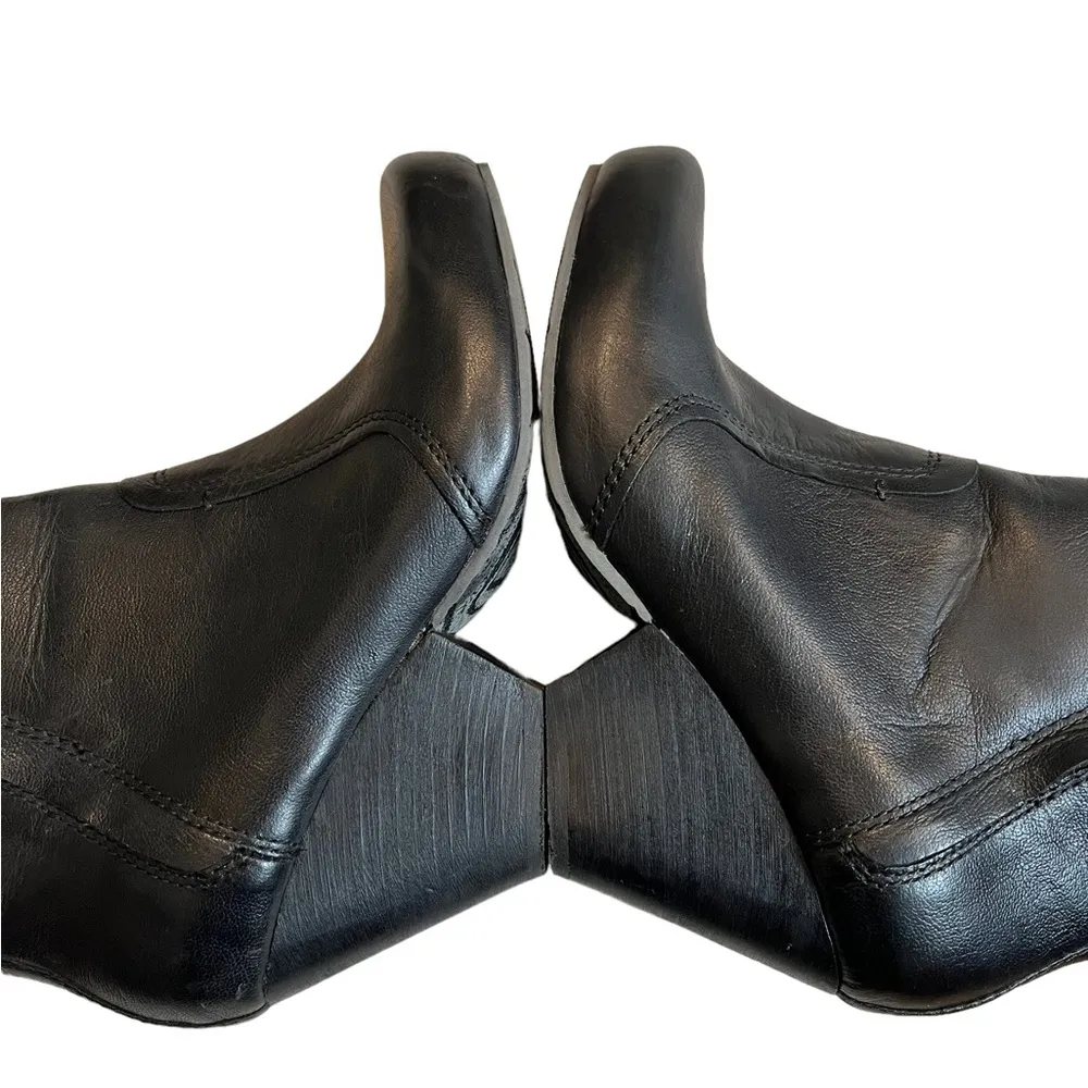 OTBT Redway Black Leather Platform Booties - Image 9