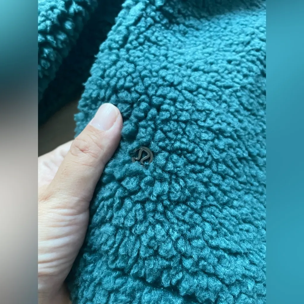 NWOT Lululemon Cinchable Teddy Fleece Jacket - Storm Teal - Image 14