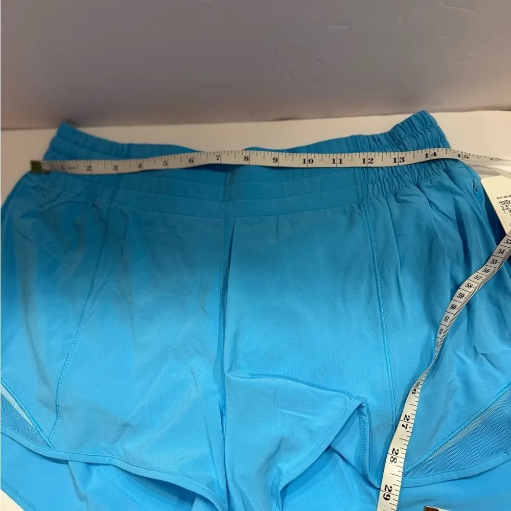 Lululemon Hotty Hot HR Short 2.5 Lined Size 10 NWT - Image 3