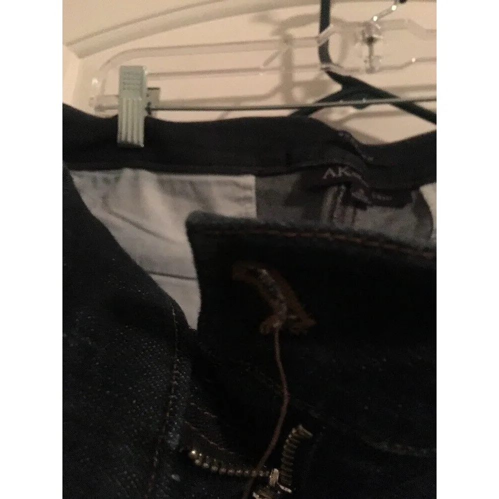 Anne Klein  Women’s Jeans Zip Button Pockets Size 10 Denim Pants Blue - Image 4