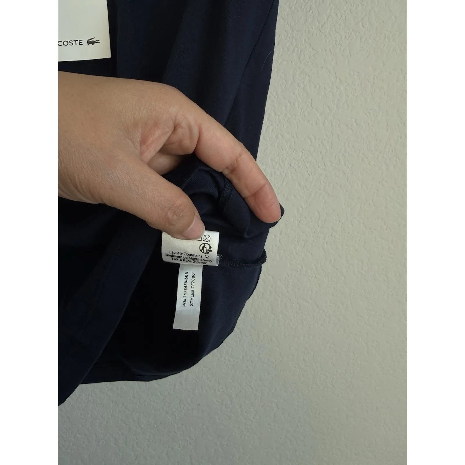 Lacoste Women's Short Sleeve Cotton Jersey Vneck Tee Shirt Navy Blue Size 32 NEW - Image 10