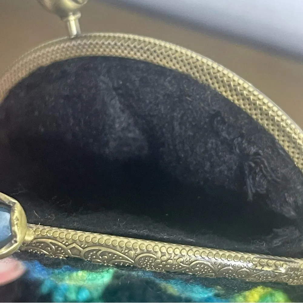 Vintage Small Knitted Coin Purse Lock Clasp Victorian Style Handmade Floral Black - Image 11