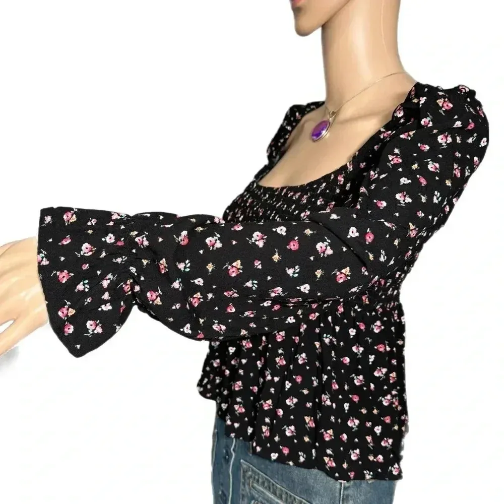 Daisy & Delilah Boho Black Floral Top Smocked Bodice Long Bell Sleeve Women’s M Size M - Image 4
