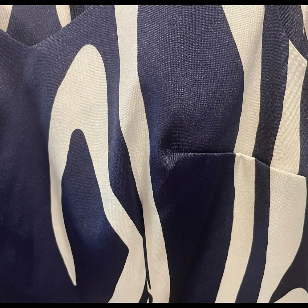 Alyx Limited Groovy Swirl Navy and White Dress Size 6 - Image 5