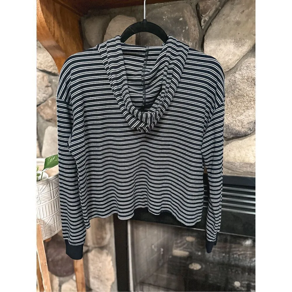 Hollister lightweight hoodie - Image 3