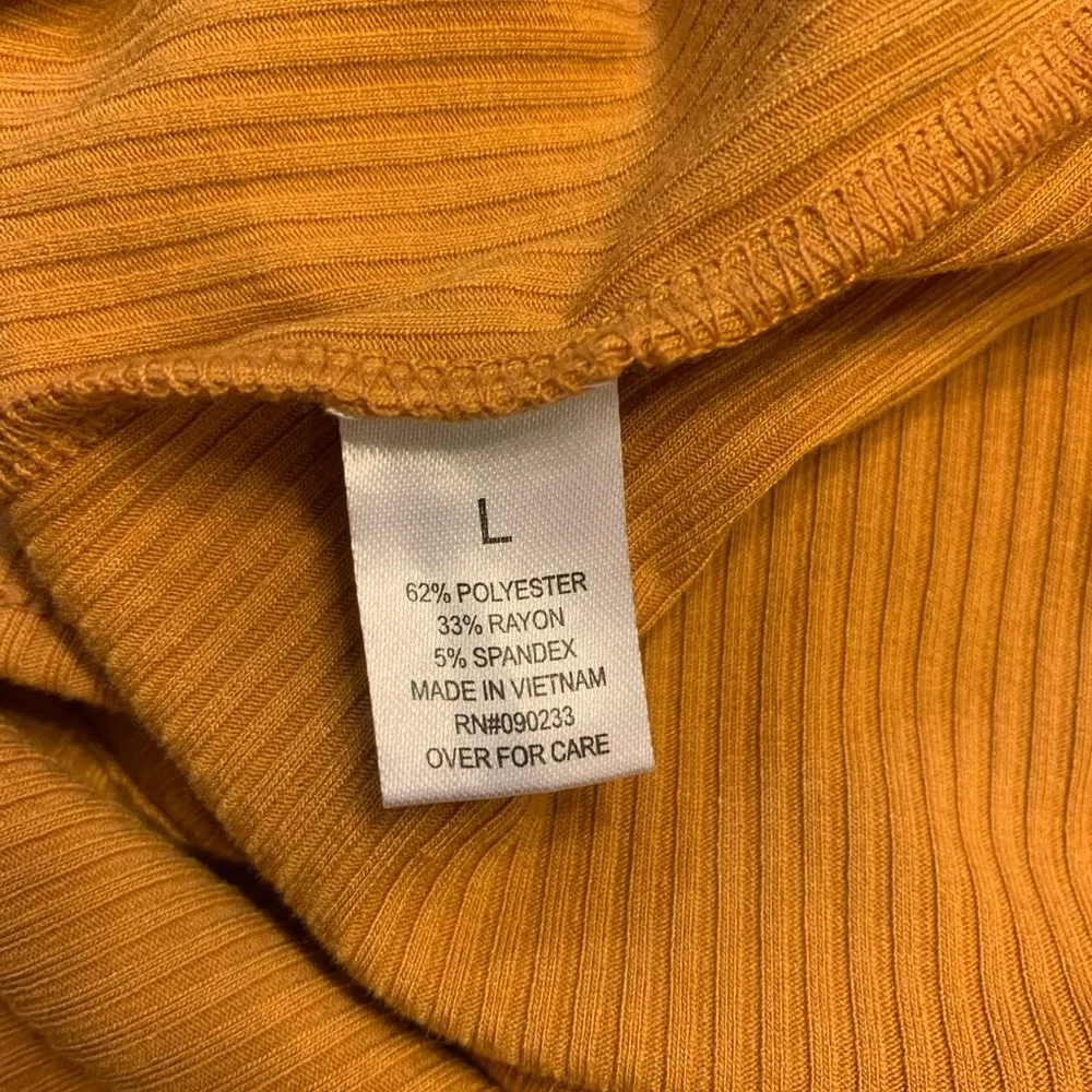 Me to We Mustard Yellow Ribbed Crop Top - Image 7