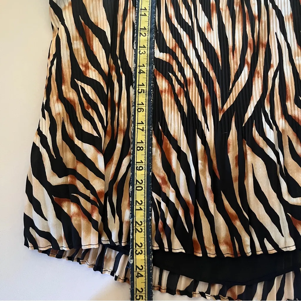 Zebra Print Sleeveless Top - Image 7