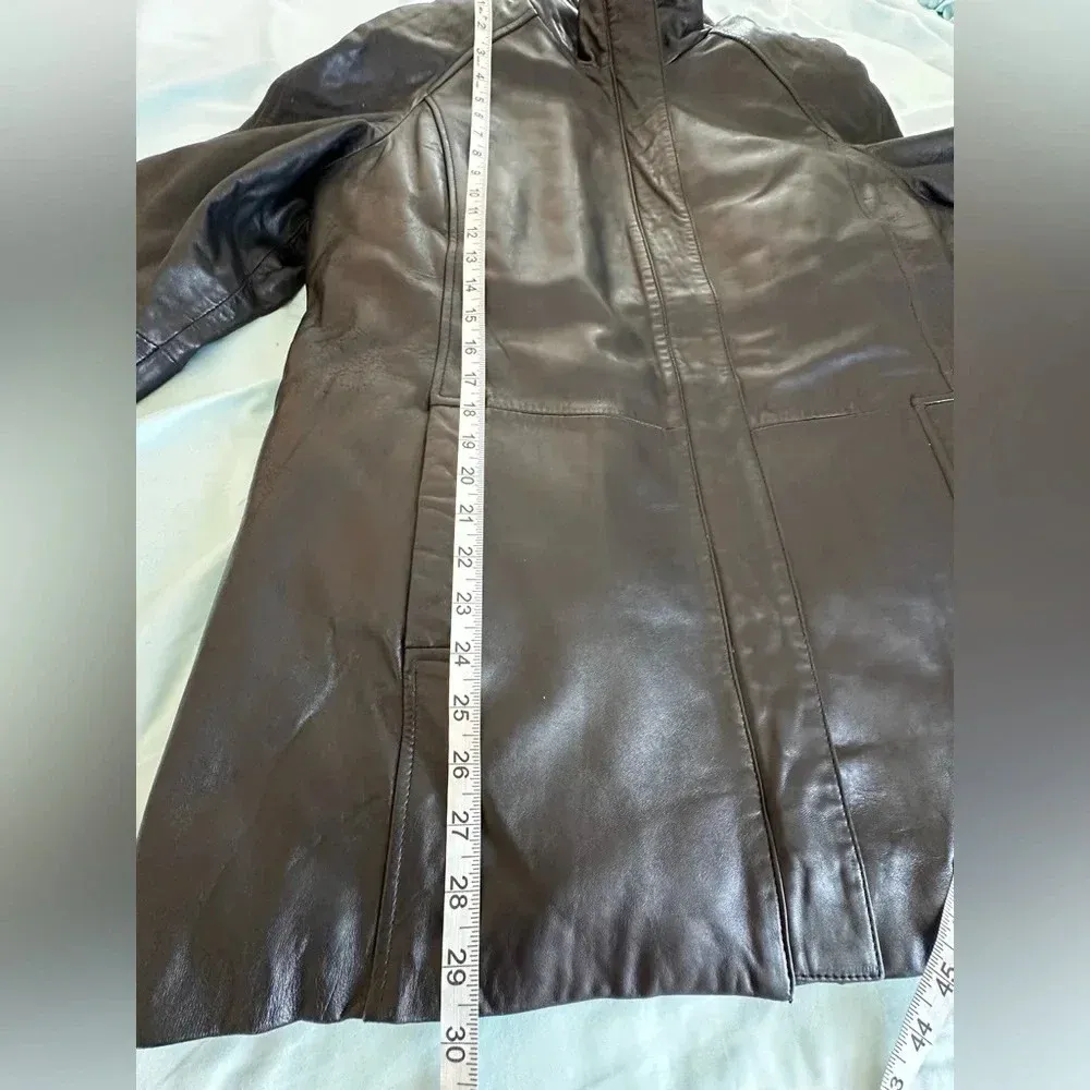 Women’s Large Roberto Rucci Black Leather Jacket. Removable Quilted Lining. - Image 5