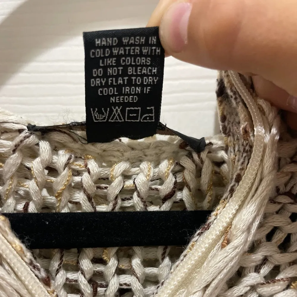 BCBGMAXAZRIA  Cream & Brown Knit Zip Up Hooded Sweater - Image 5