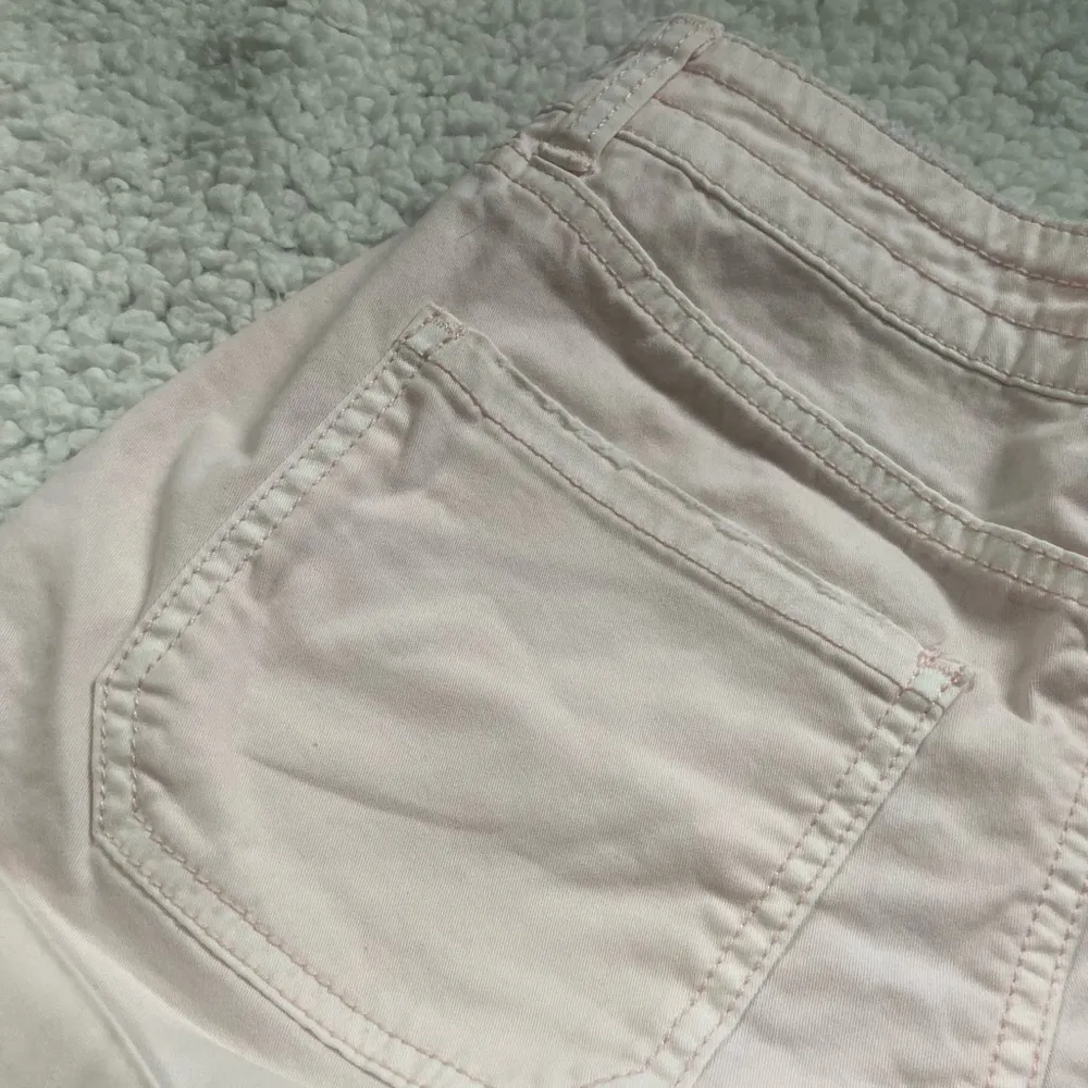 SO  Shorts - Image 7