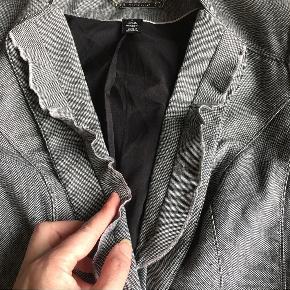 White House Black Market Ruffle, Tweed Knit Blazer, Gray, Silver, Size 4 - Image 7