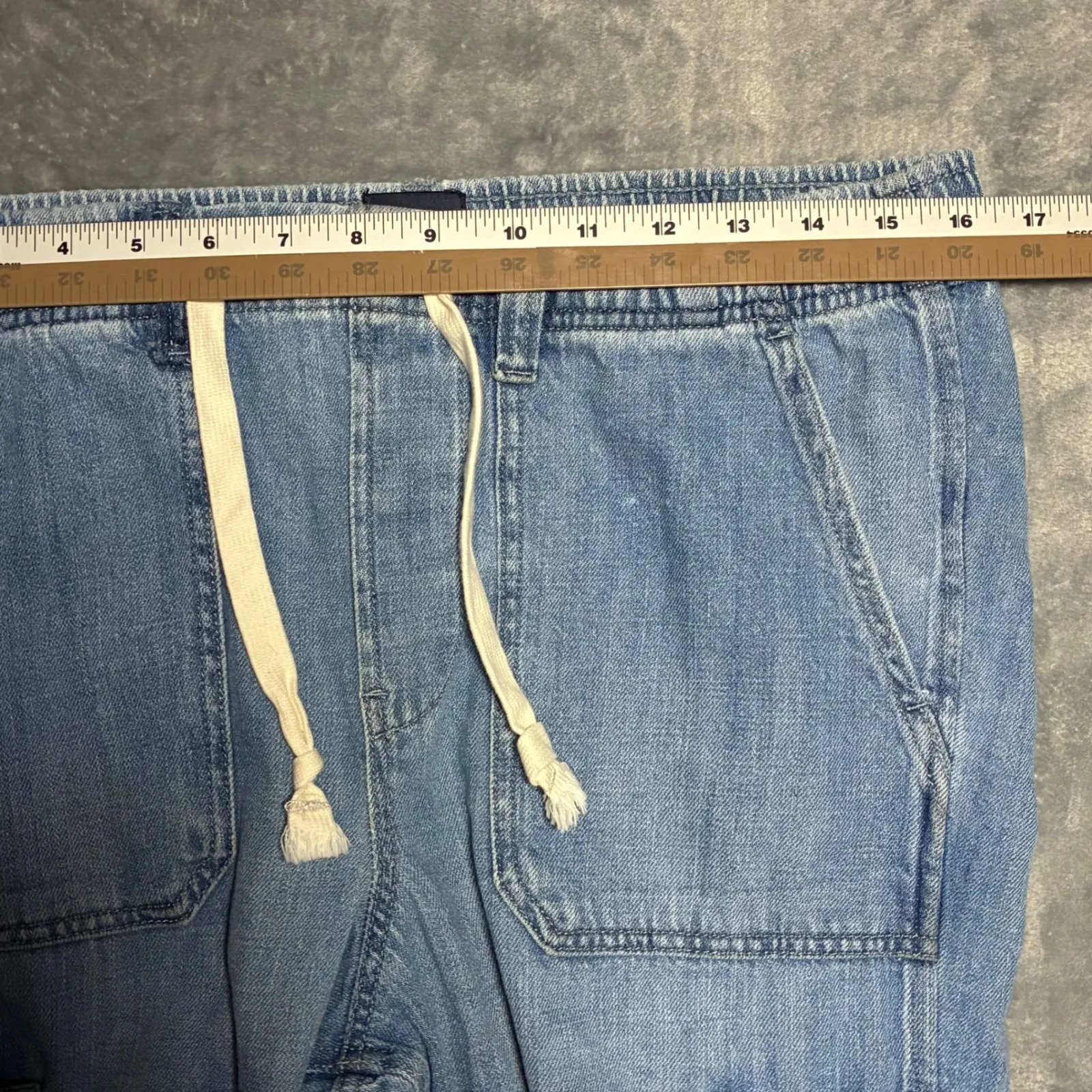 GAP Women Denim Cargo Jogger Pants Light Wash Elastic Waist Drawstring Size M - Image 7