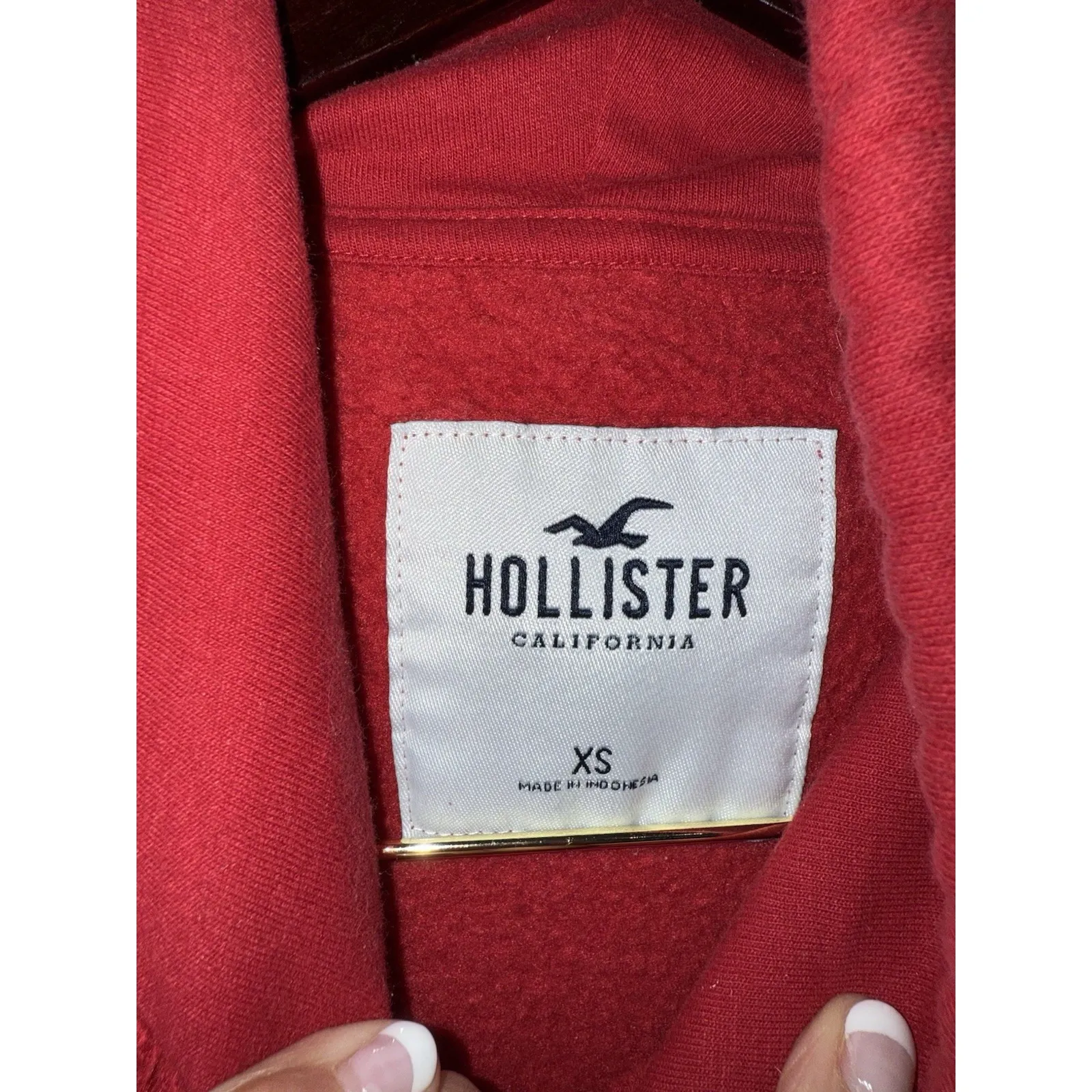 Hollister Women's Sz XS‎ Red Hoodie Hooded Sweatshirt Letterman Spell Out - Image 3