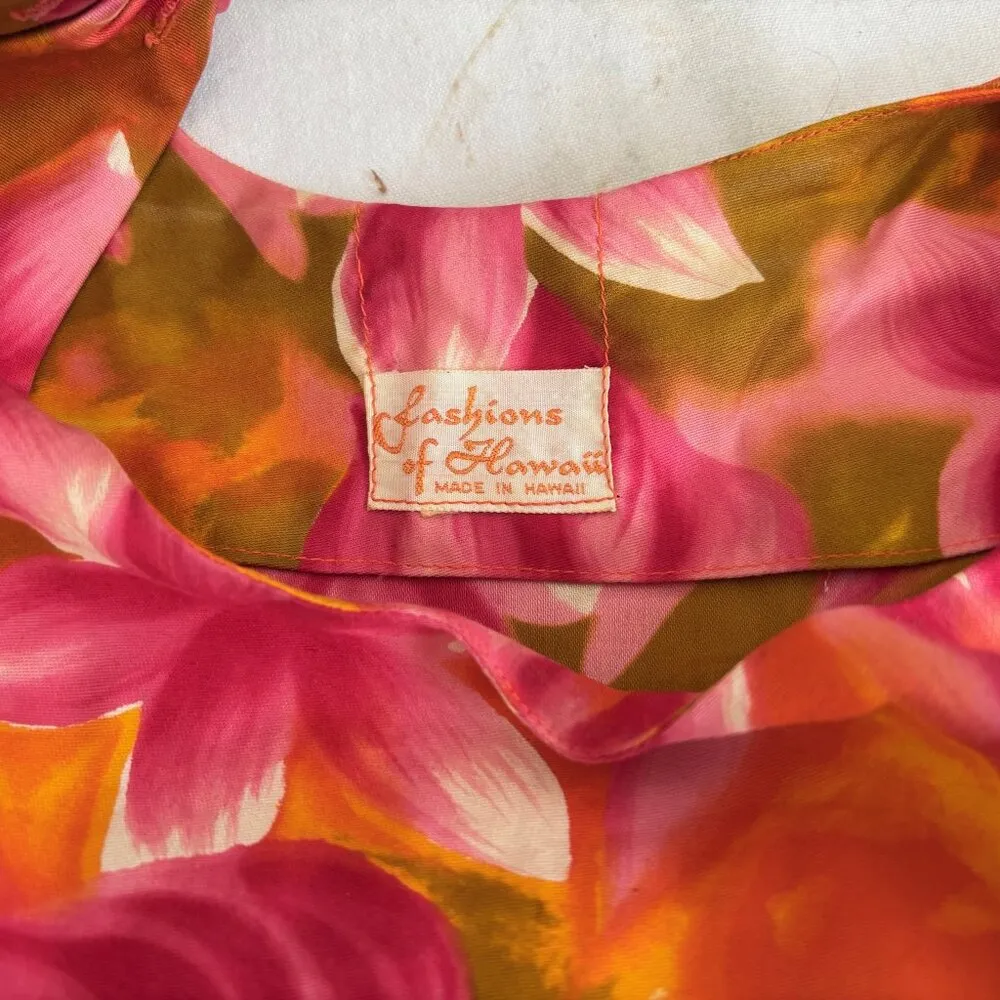 1950s Vintage Pink Hawaiian Floral Midi Sheath Dress by Fashions Of Hawaii Orange Size 4 - Image 3