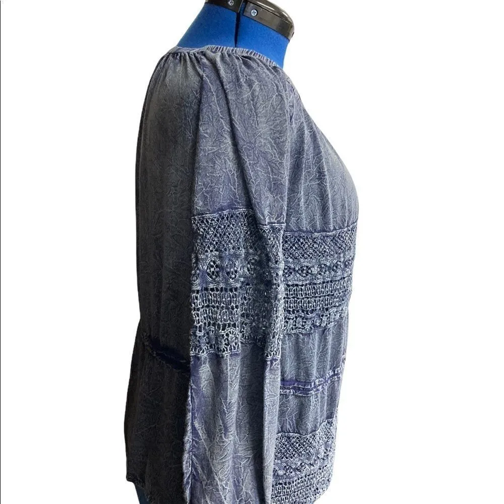 MAX EDITION,Women’s Blue/Gray Embroidered, Crinkled Top, boat neckline,Sz Medium - Image 2