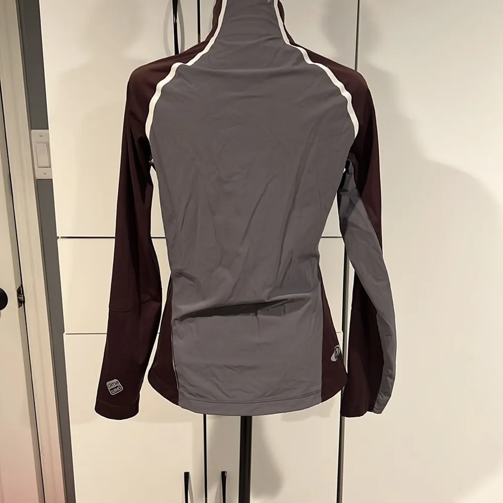 Salomon zip up‎ light jacket . Size M - Image 4