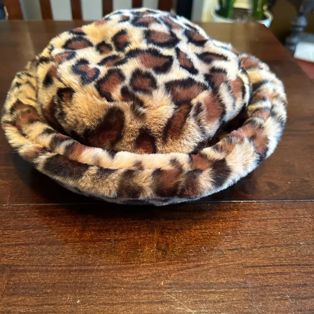 Aerie Leopard Bucket Hat Faux Fur Plush Soft One Size - Image 2