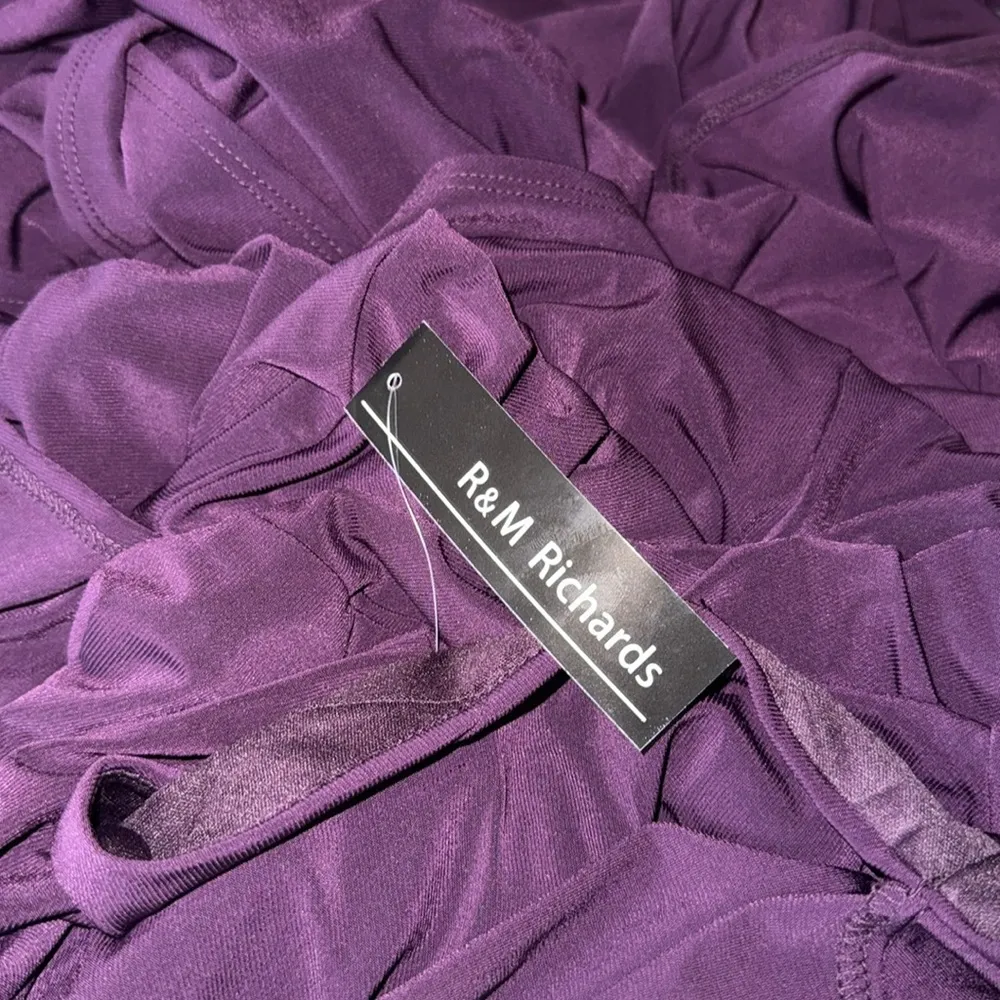 NWT R & M richards Jumpsuit with Overlay and Draped Sleeves PLUM SZ - Image 6