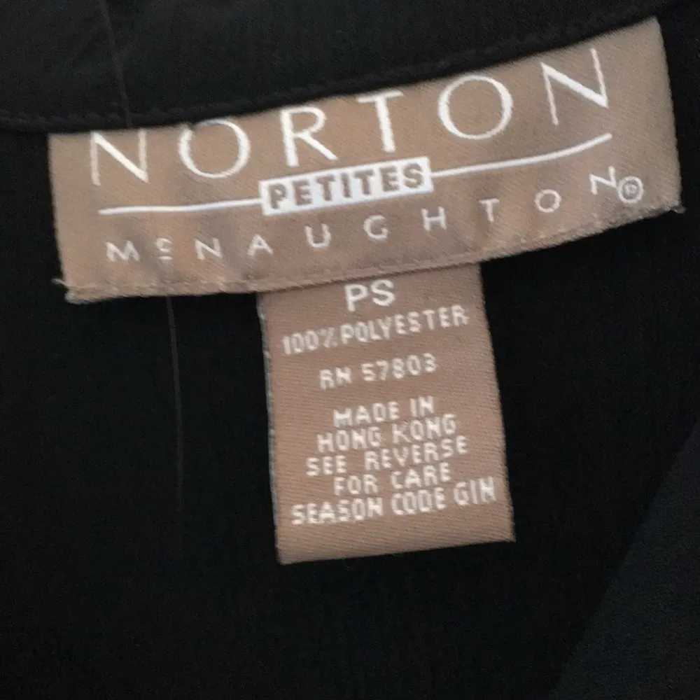 FINAL MARKDOWN Ladies norton blouse petite small - Image 3