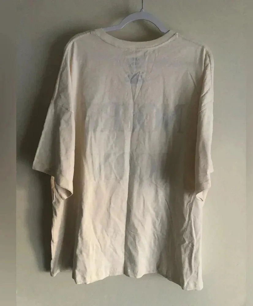 Women’s graphic t - Image 2