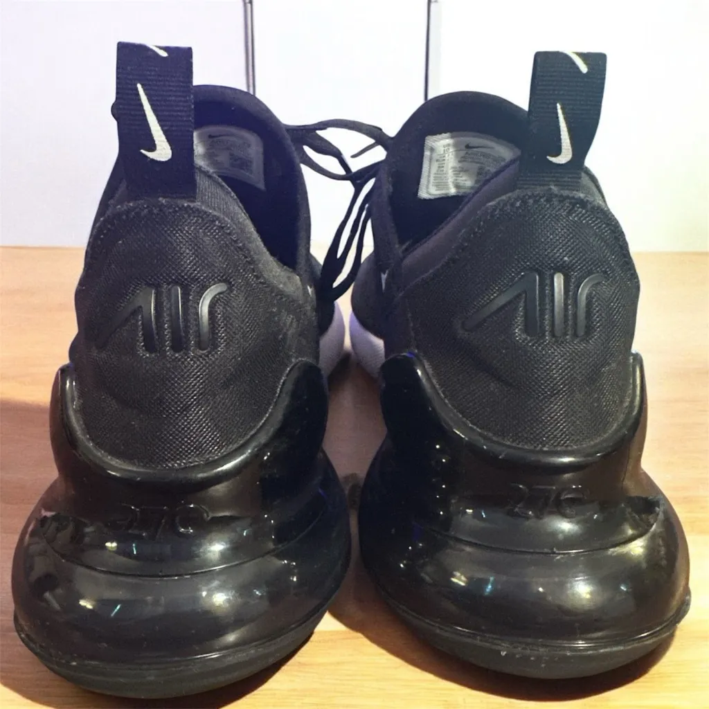 Nike Air Max 270 Black and White Sneakers - Image 3