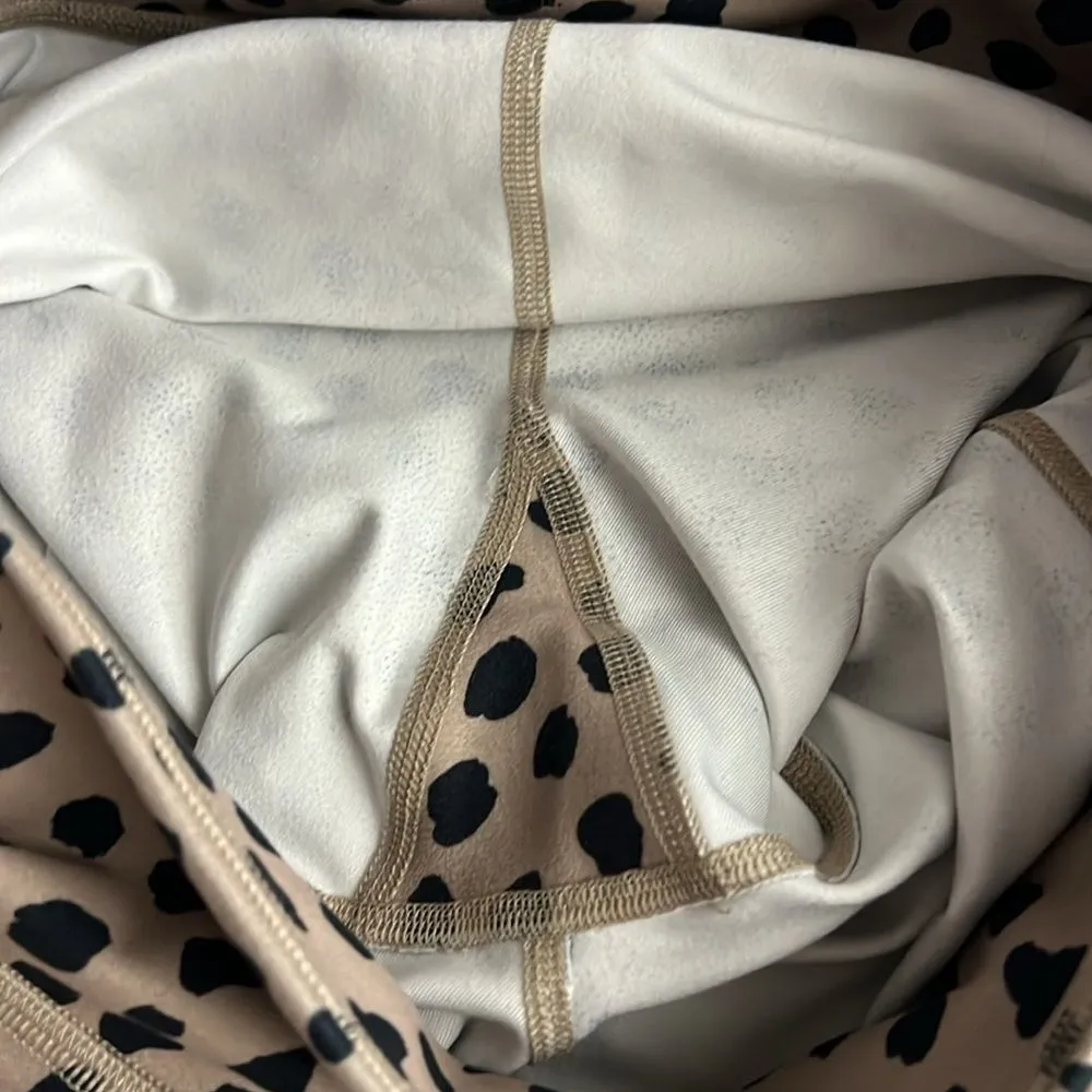 Gilly Hicks Hollister Leopard Print Full Length Leggings Athleisure Neutral - Image 8