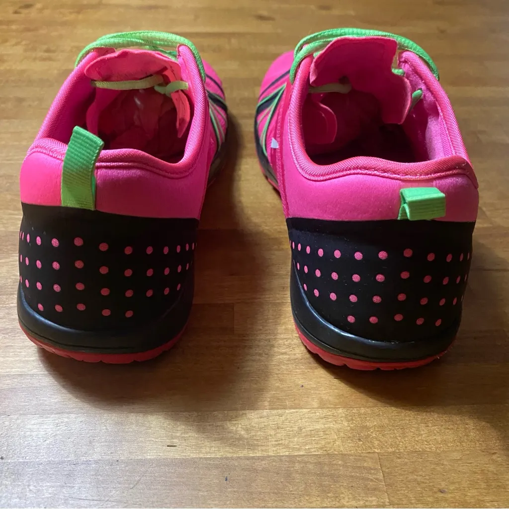 Nike Free Cross Compete Pink and Green Athletic Shoes. 8 - Image 3